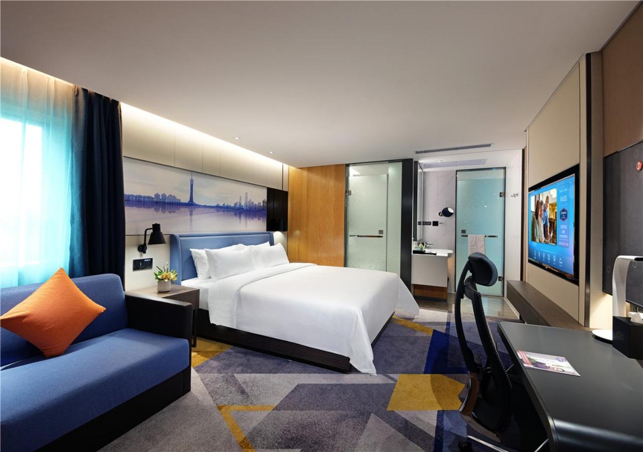 Hampton By Hilton Tianhe Sports Center 4*